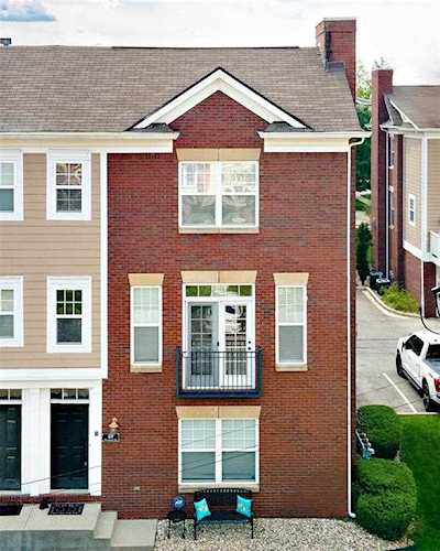49 Florence St Carmel, IN 46032