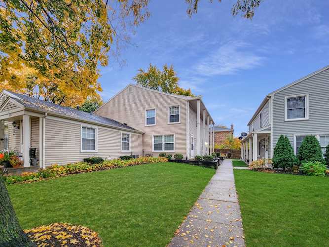551 Sidney Ave #B Glendale Heights, IL 60139