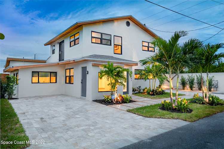 161 E 27th Street Cocoa Beach, FL 32931