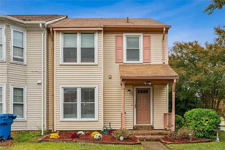801 Christa Ct Virginia Beach, VA 23462 home for sale, MLS#10463069 - Crescas Real Estate Photo 1