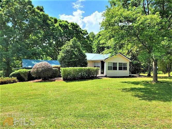 437 Howard RoadCarrolltonGA30116 | Fayette And Coweta Homes Photo 1