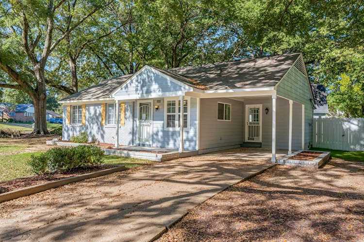 2895 Goodlett Rd Memphis, TN 38118