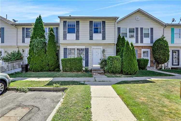 36 Centre Street Yonkers, NY 10701