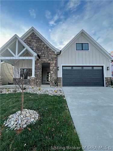 1015 Oskin Dr Georgetown, IN 47122