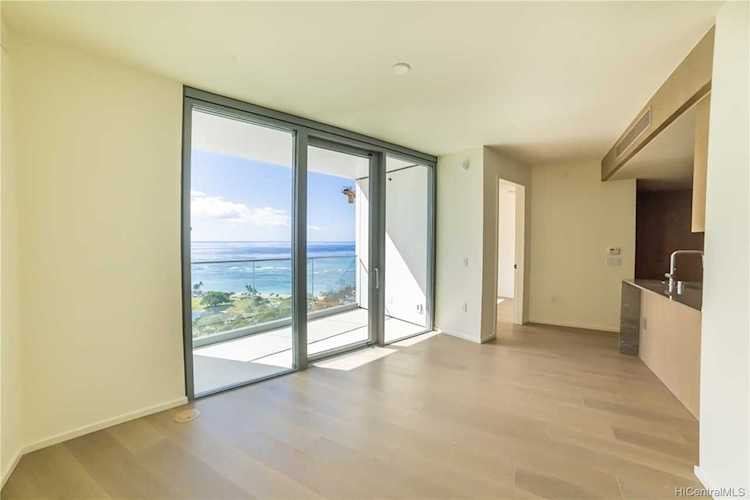 1000 Auahi Street #2606 Honolulu, HI 96814