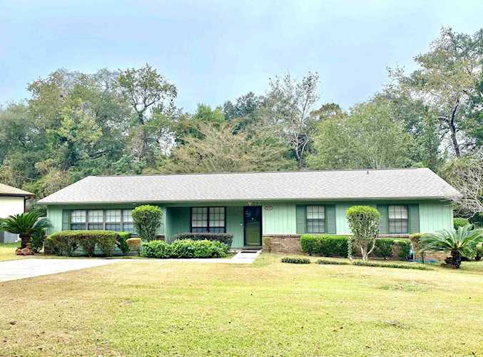 970 Richardson Rd Tallahassee, FL 32301