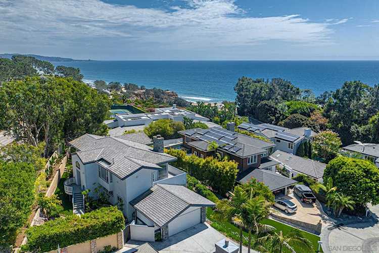 299 Stratford Park Circle Del Mar, CA 92014