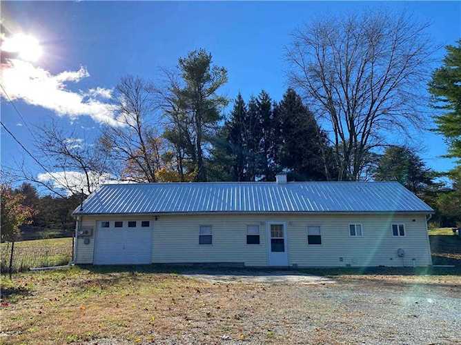 164 Horseshoe Ln Lehighton, PA 18235