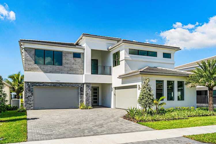 17057 Watersprite Lakes Road Boca Raton, FL 33496