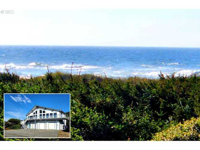 30615 Sandy DR Gold Beach, OR 97444