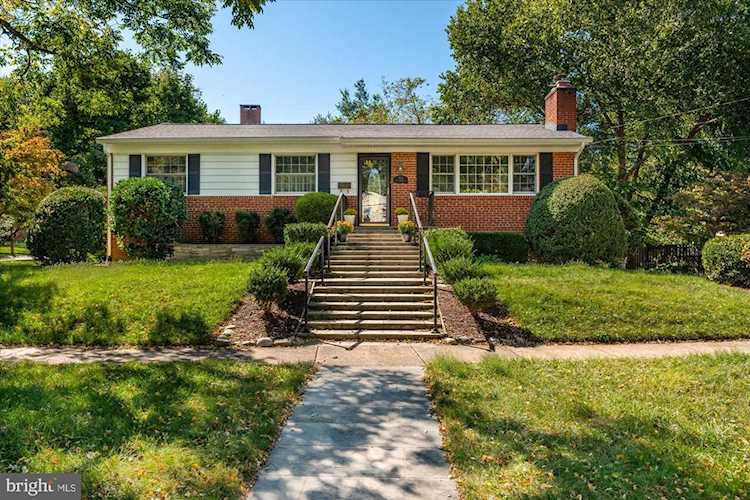 7600 Newmarket Dr Bethesda, MD 20817 | MLS MDMC2070102 Photo 1