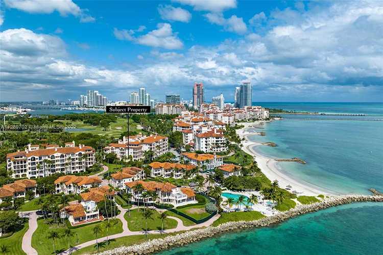 19216 Fisher Island Dr #19216 Miami Beach, FL 33109