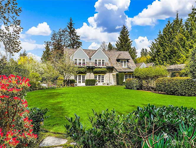 8106 Overlake Dr W Medina, WA 98039 | MLS® 1956867 Photo 1