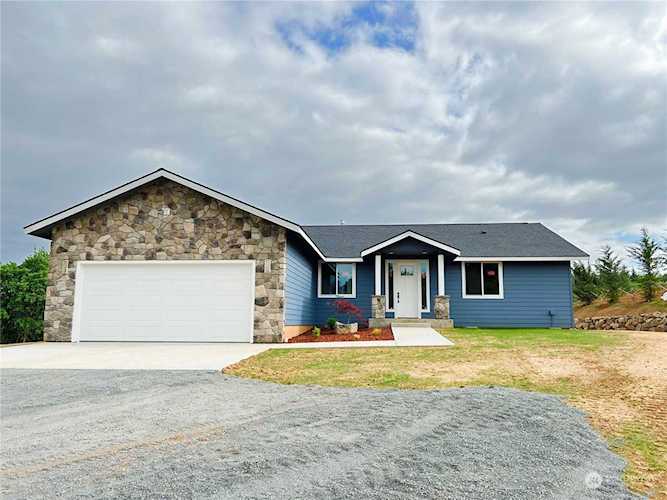 311 Olequa Heights Rd Castle Rock, WA 98611