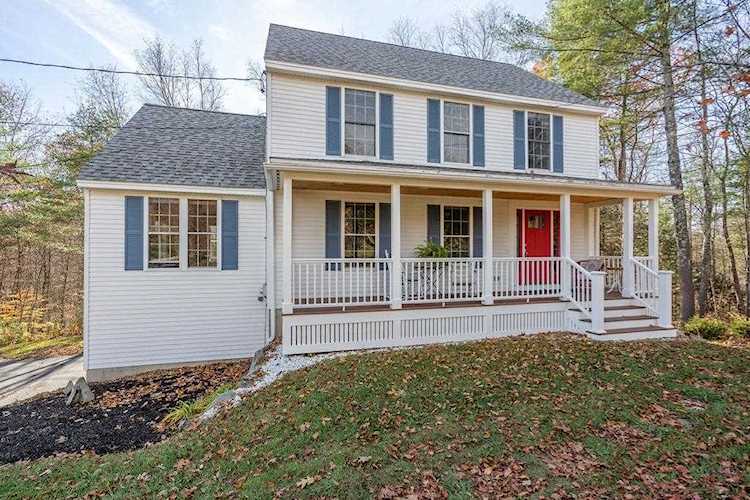 25 Kimball Way Newmarket, NH 03857