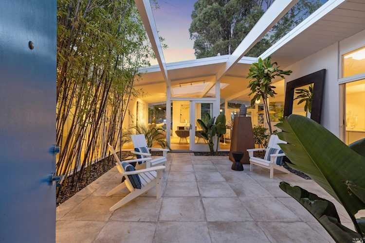 401 Nova Albion Way San Rafael, CA 94903