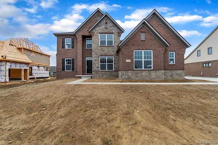 13422 Valencia, Utica, MI 48315 in Valencia Condo Mccp No 1162|Macomb MLS# 60150786 Photo 1