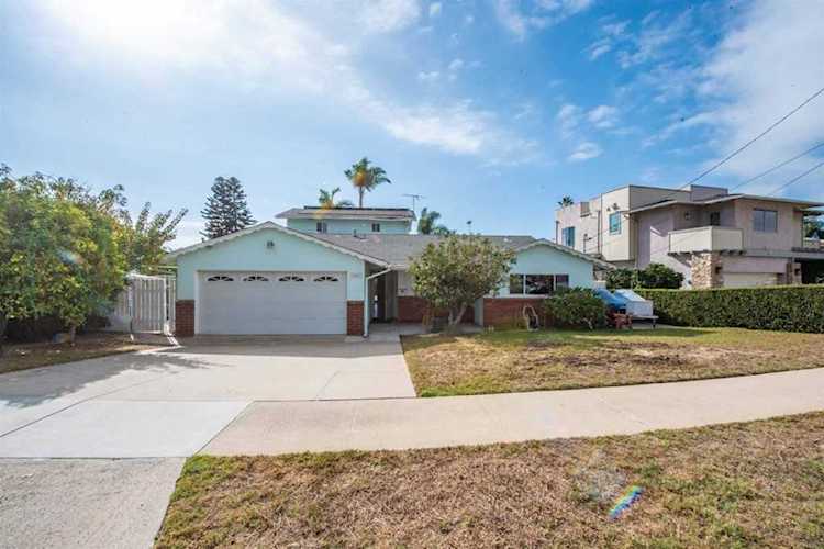 3861 Margaret Way Way Carlsbad, CA 92008