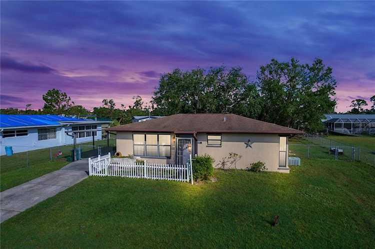 23014 Mcnulty Ave Port Charlotte, FL 33952