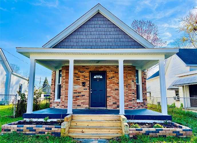 235 W Locust St Shelbyville, IN 46176