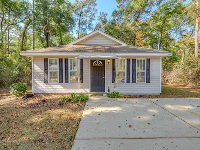 180 Choctaw Rd Crawfordville, FL 32327 in Wakulla Gardens Photo 1