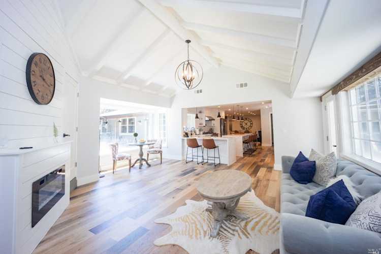 2757 Chanate Road Santa Rosa, CA 95404