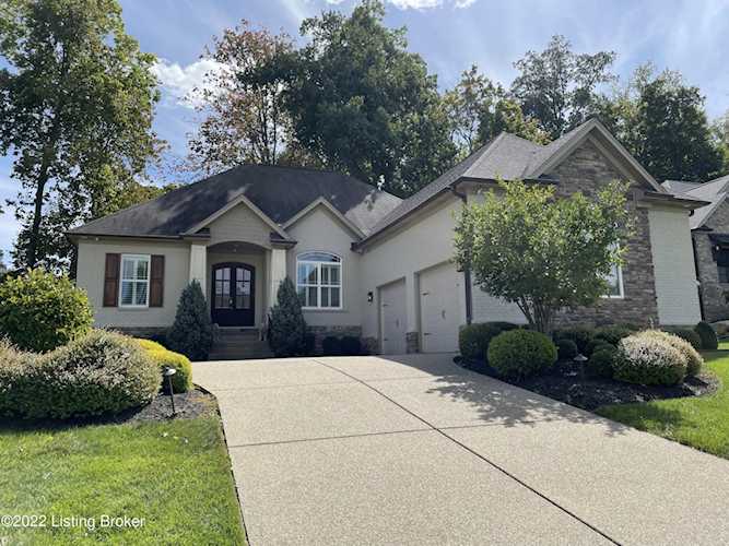 4108 Sanctuary Bluff Ln Louisville, KY 40241