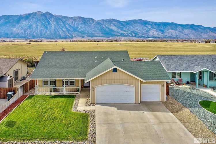 704 Addler Rd Gardnerville, NV 89460