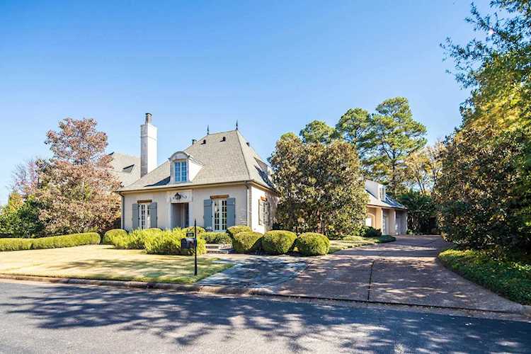 1224 Cherbourg Ln Memphis, TN 38120