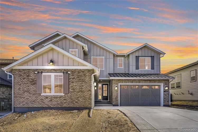 6958 Sunstrand Ct Castle Pines, CO 80108