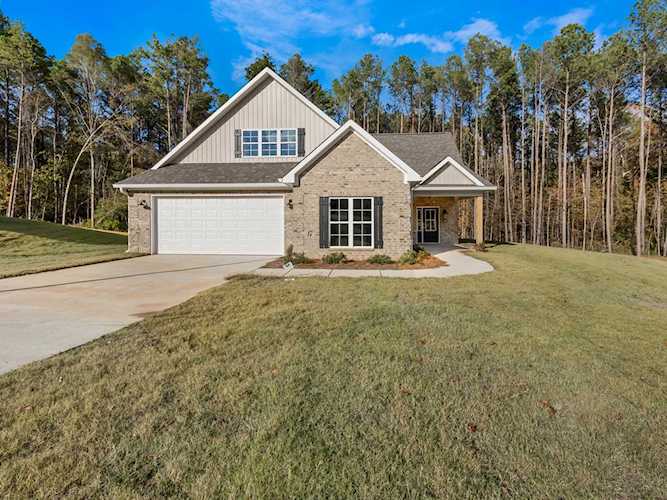 233 Laura's Cove Starkville, MS 39759
