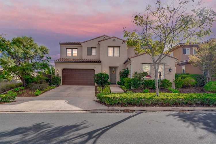 8489 Lower Scarborough Ln San Diego, CA 92127