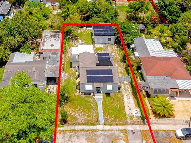 765 NW 121st St North Miami, FL 33168