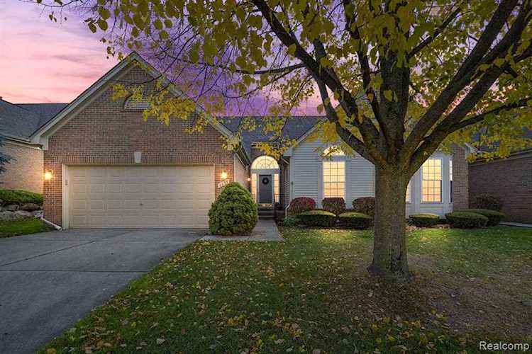1133 Churchill, Rochester, MI 48307 in Stony Ridge Occpn 1096|Oakland MLS# 60159548 Photo 1