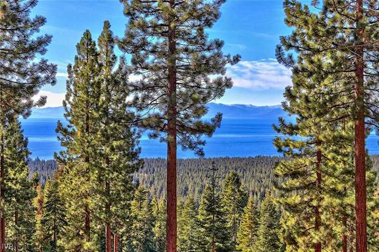 707 Burgundy Rd Incline Village, NV 89451