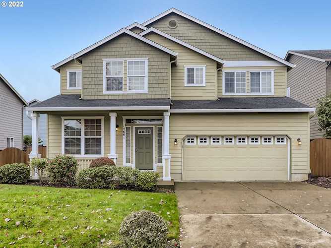 15601 SE Gladys Rose WAY Damascus, OR 97089