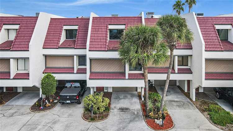 222 Skiff POINT Clearwater, FL 33767