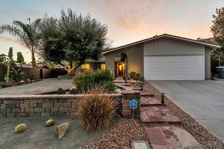 13942 Olive Crest Way Poway, CA 92064