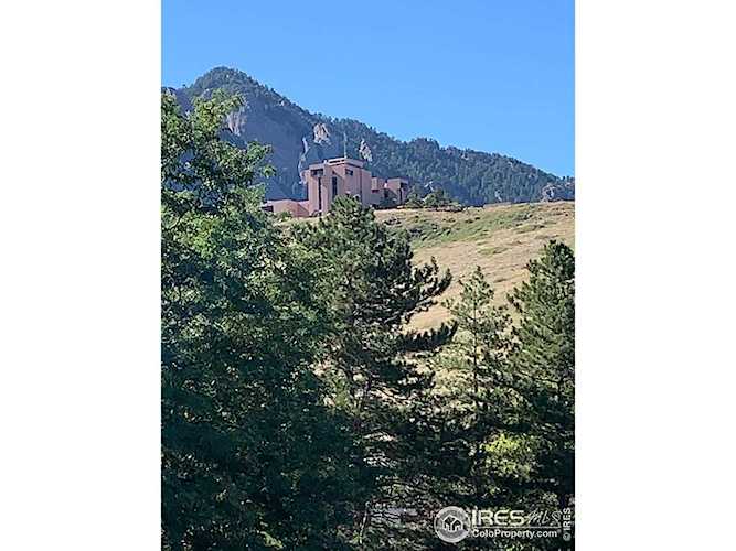 1440 Wildwood Ln Boulder, CO 80305