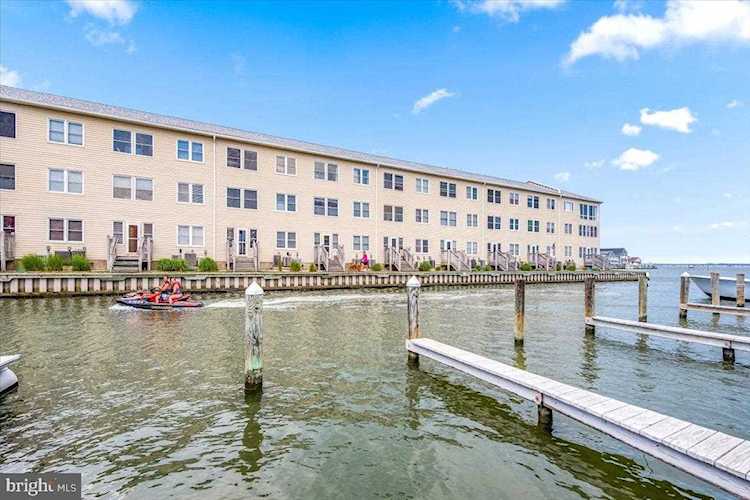 120 53rd St Ocean City MD is a condo for sale | BEACHLIFE | Bayspot Photo 1