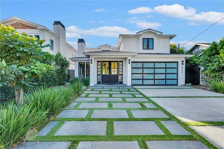 4637 Morella Ave Valley Village, CA 91607