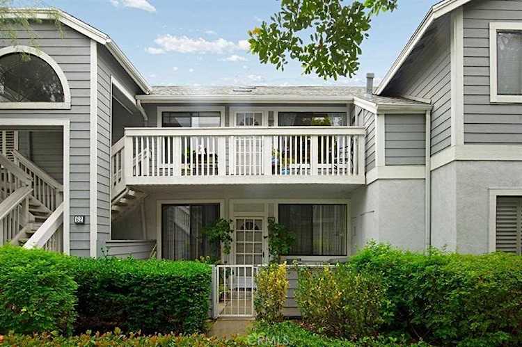 62 Remington Irvine, CA 92620 | MLS OC22237180 Photo 1