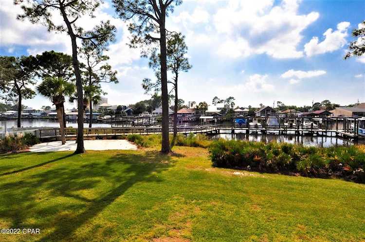8501 N Lagoon Dr #204 Panama City Beach, FL 32408