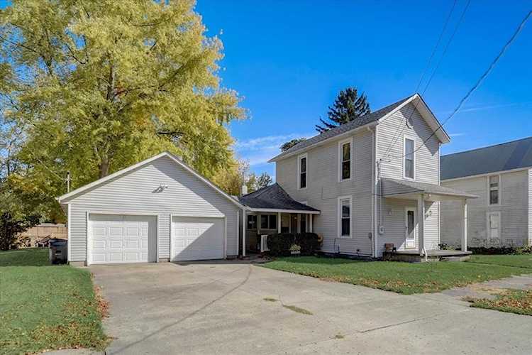 210 Academy Ave Spiceland, IN 47385