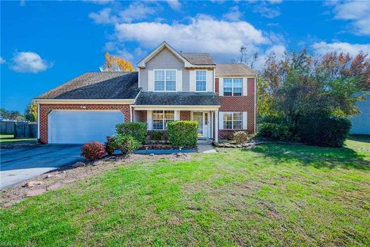 109 Woodlake Terrace Suffolk, VA 23434