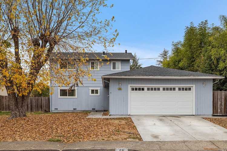 74 Allan Avenue Rohnert Park, CA 94928
