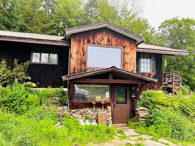 3191 East Hill Rd Wolcott, VT 05680