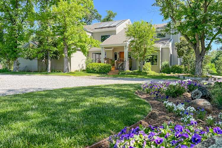 23848 Springwood Way Millville, CA 96062