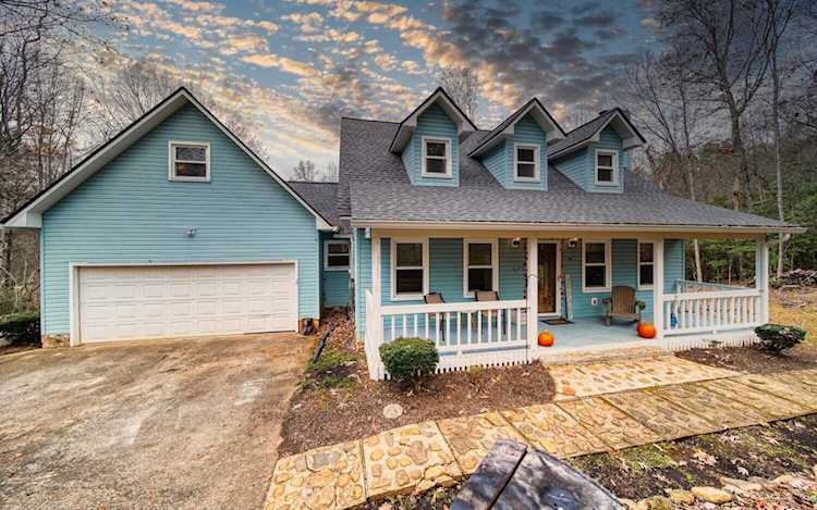 1649 Victoria Woods Court Hiawassee, GA 30546