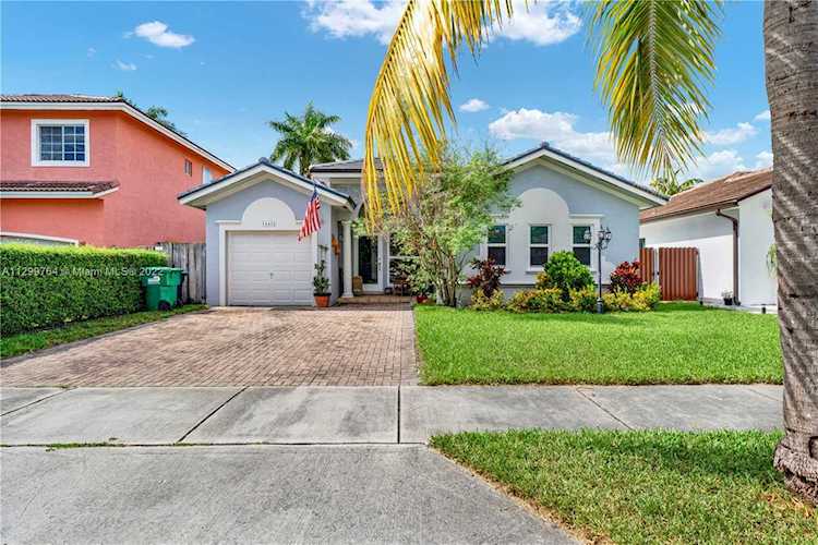 14452 SW 158th Ct Miami, FL 33196